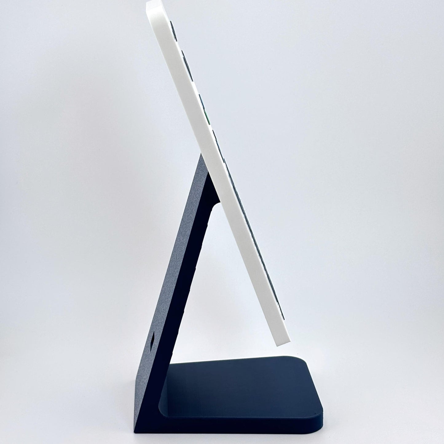 Artfare Slim QR payment sign on counter stand side profile